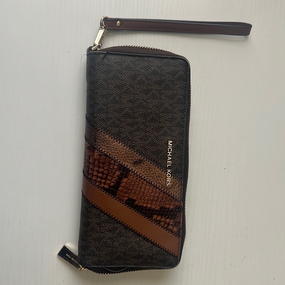 Multi color Michael kors wallet